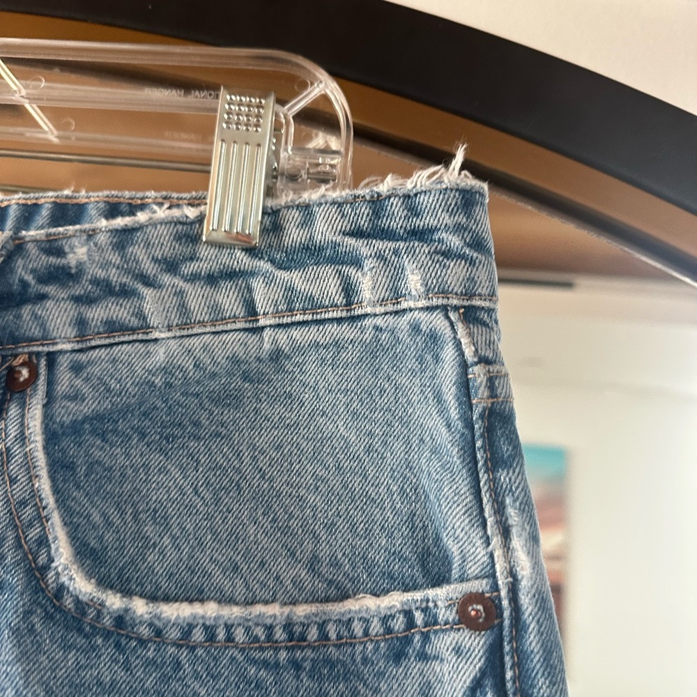 Zara Distressed Denim Blue Jeans Size 12 Baggy Fit - Picture 4 of 13